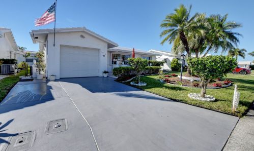 1916 17th Ave, Boynton Beach, FL 33426-6409