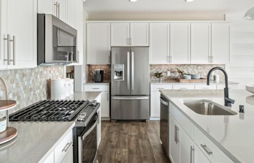 11281 Brookview Rd, Saint Paul, MN 55129-9241