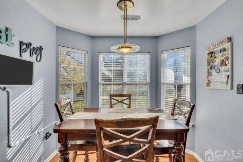 35 Carlisle Ct, Old Bridge NJ  08857-2777 exterior