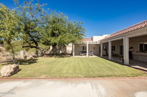 303 Pacific Dr, Lake Havasu City AZ  86406-4463 exterior