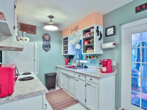 850 Temple Ave, Orange City FL  32763-4760 exterior