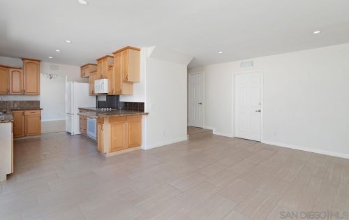 9858 Via Caceres, San Diego CA  92129-2717 exterior