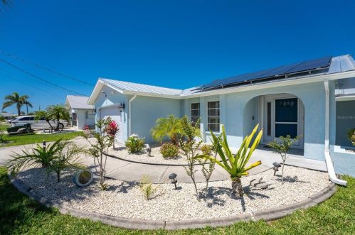 33 Bunker Cir, Placida FL  33947-2109 exterior