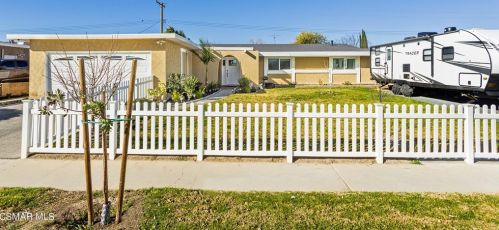 1193 4th St, Simi Valley, CA 93065-4356