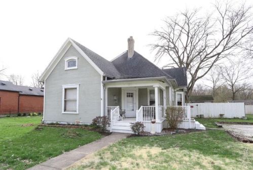 131 Main St, Medway, OH 45341-1103