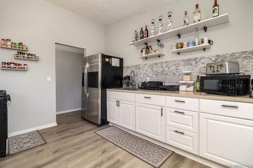 2463 Judson St, San Diego CA  92111-6213 exterior