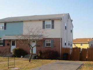 610 14th St, Catasauqua, PA 18032-1408