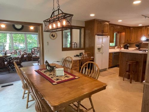 1450 15th St, Willmar MN  56201-2071 exterior