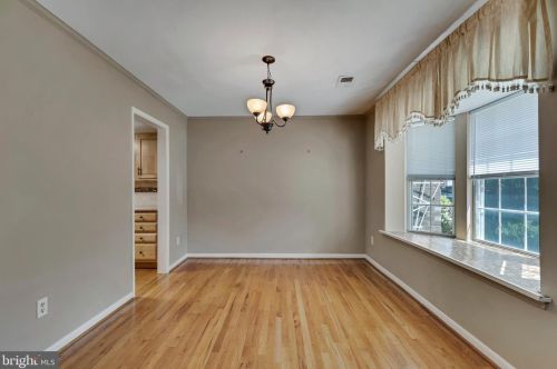 3102 Sapphire Ct, Wilmington DE  19810-2241 exterior