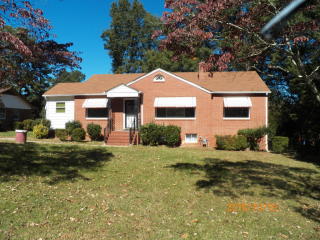 5013 Pressman Dr, Winston Salem, NC 27105-3138