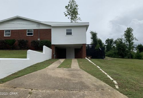 2940 Dogwood St, Marianna FL  32446-3215 exterior