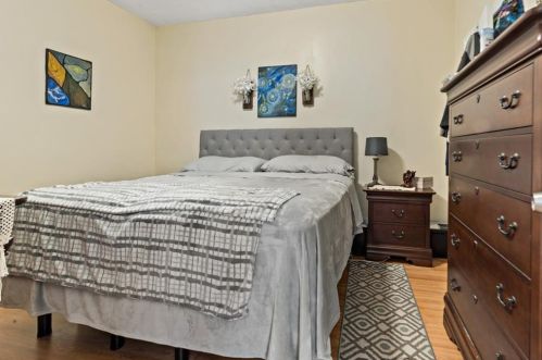 84 Preston St, Providence RI 02906-3816 exterior