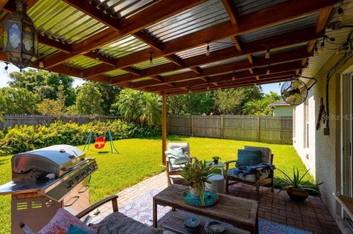 185 Walnut Crest Run, Sanford, FL 32771-7987