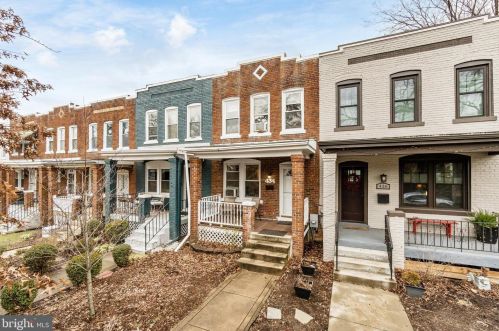 434 24th St, Washington, DC 20002-4804
