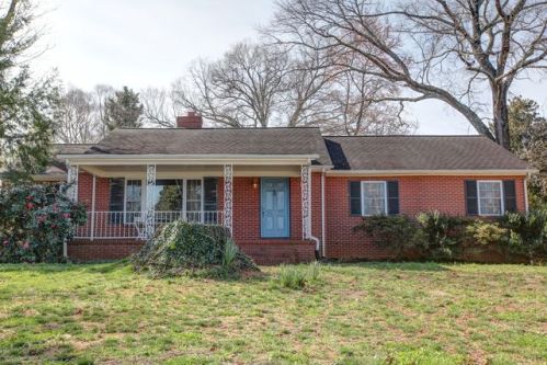 418 Coolidge Ave, Statesville, NC 28677-3302