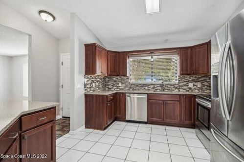 4370 Comfort St, Cocoa, FL 32927-7922