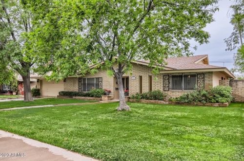 8042 6th Pl, Phoenix AZ  85020-3662 exterior