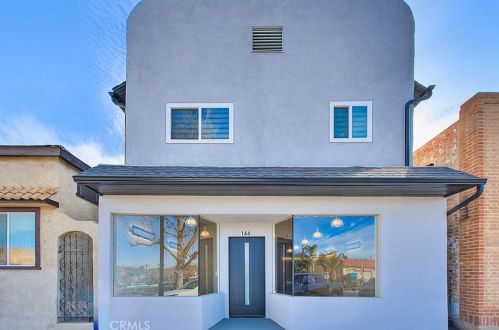 144 Main St, Lake Elsinore CA  92530-3826 exterior