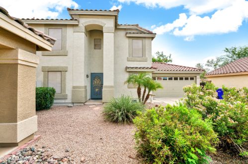 2354 Palm Beach Dr, Chandler, AZ 85249-4665