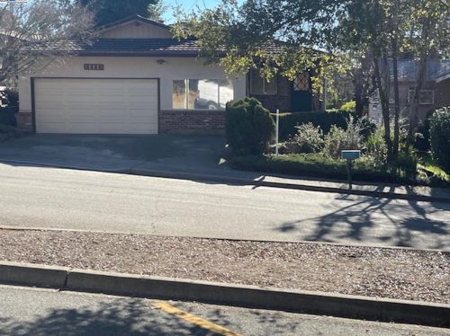 3539 Joaquin Miller Rd, Oakland CA  94602-2649 exterior