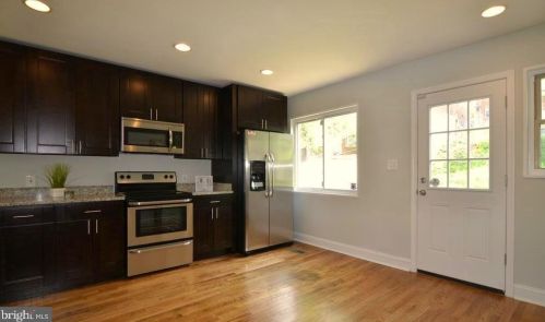 612 Brandywine St, Washington DC 20032-3658 exterior