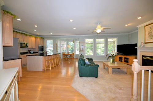 6774 Oleander Ct, Liberty Township OH  45044 exterior