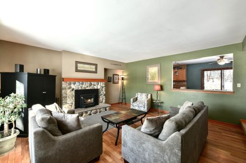 3630 Sandalwood Ct, Waukesha, WI 53151-5485