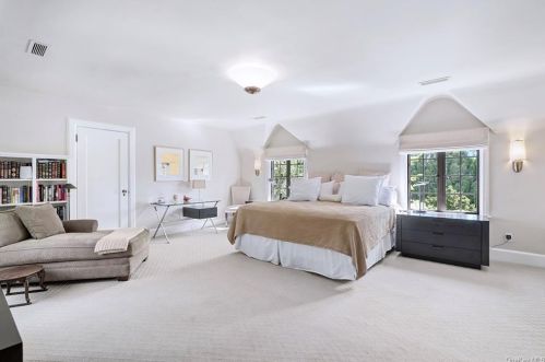 177 Soundview Ave, White Plains NY  10606-3825 exterior