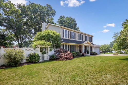 118 Central Hwy, Stony Point, NY 10980-2507