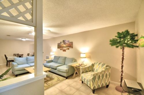 401 Lake Daisy Dr, Winter Haven FL  33884-2639 exterior