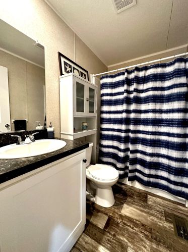 36 Cedar St, Hinsdale NH  03451-2427 exterior