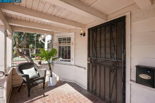 1601 Harmon St, Berkeley, CA 94703-2621