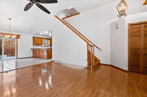 1046 Melody Dr, Green Bay WI  54303-6375 exterior