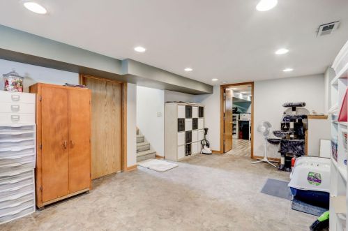 3221 98, Milwaukee WI 53214-2637 exterior