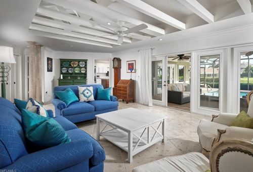 527 Devils Ln, Naples FL  34103-3021 exterior