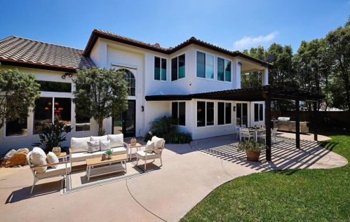 6226 Rancho Bravado, Carlsbad CA  92009-2112 exterior
