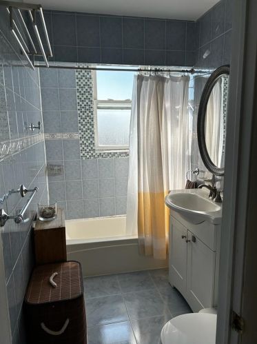 301 79th St, North Bergen NJ  07047-5639 exterior
