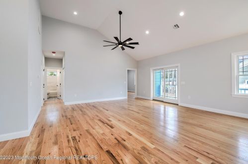 414 Seaward Pl, Lacey NJ  08731-2836 exterior