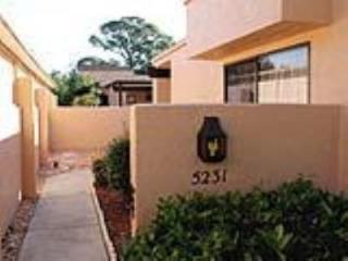 5231 Myrtle Wood, Sarasota FL  34235-4616 exterior