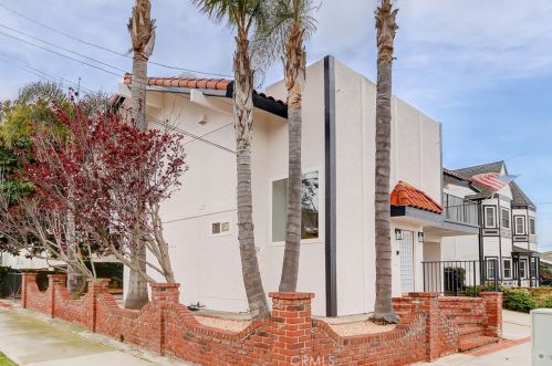 220 Beryl St, Redondo Beach CA  90277-2111 exterior