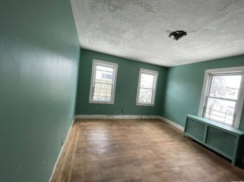 26 Devonia Ave, Mount Vernon NY 10552-1007 exterior