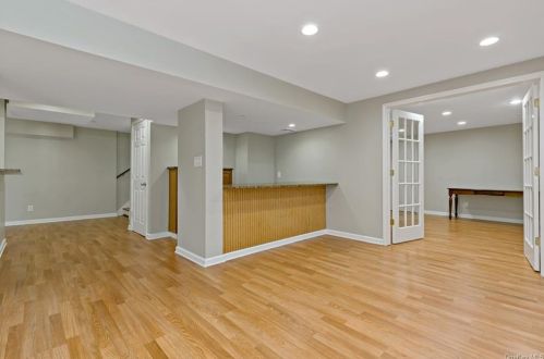 2301 Mohansic Ave, Yorktown Hgts NY  10598-3627 exterior