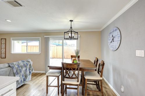 2925 Richard Ave, Concord, CA 94520-5513