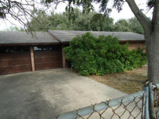 614 Bel Air Dr, Corpus Christi TX  78418-4822 exterior