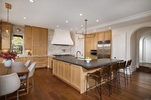 7947 Sitio Solana, Carlsbad CA  92009-9526 exterior