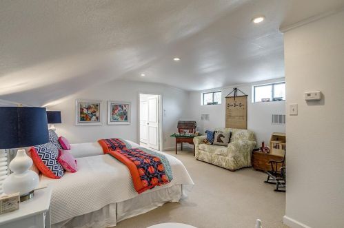 2131 Warner Rd, Fort Worth TX  76110-1747 exterior