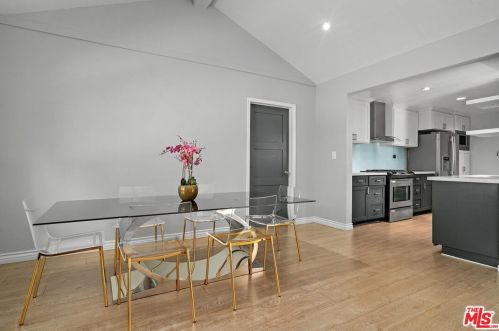 3985 Alta Mesa Dr, North Hollywood CA  91604-4010 exterior