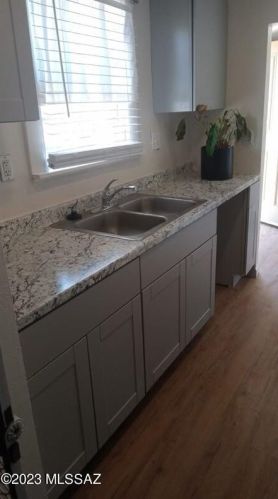 3405 Glenn St, Tucson AZ  85716-2238 exterior