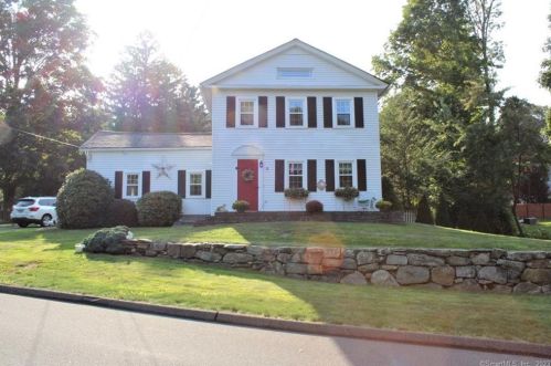 76 Old Wolcott Rd, Bristol, CT 06010-7132