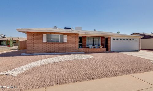 6417 Duncan St, Mesa, AZ 85205-6834